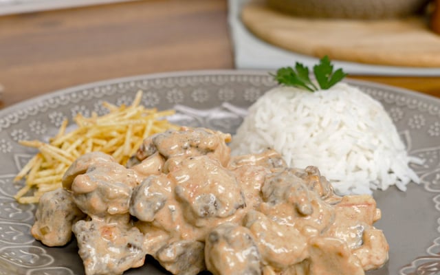 Strogonoff de carne