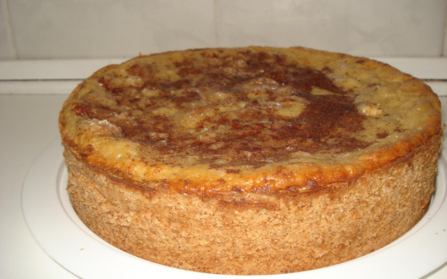 Cuca de maçã e banana