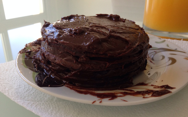 Pancake de chocolate com coco