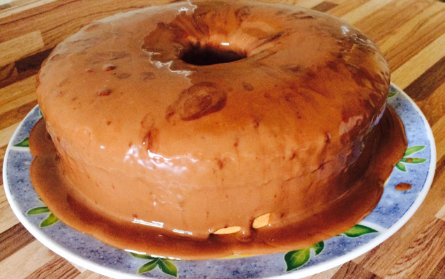 Bolo de Cenoura com Ganash