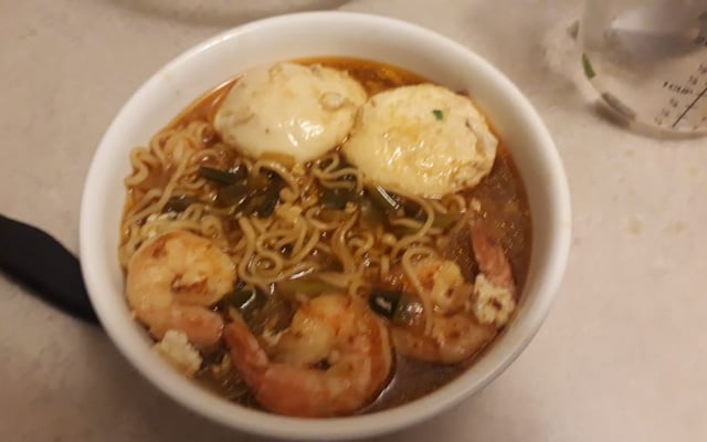 Ramen de camarão