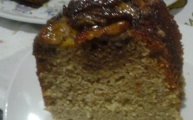 Bolo de banana com farinha de rosca
