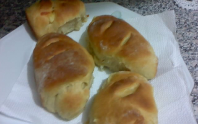 Pão doce de leite em pó.