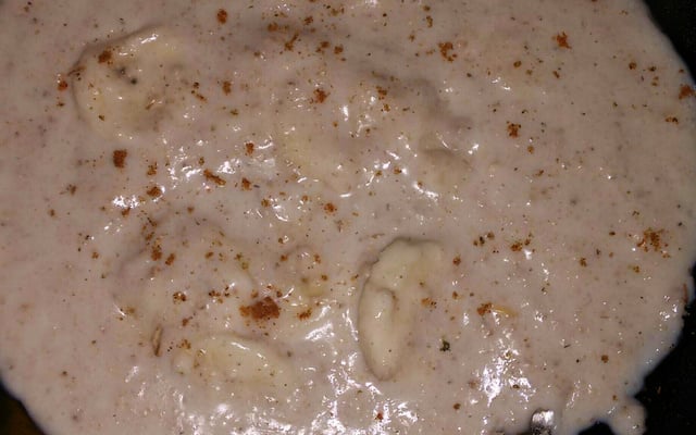 Mingau de aveia com banana e canela