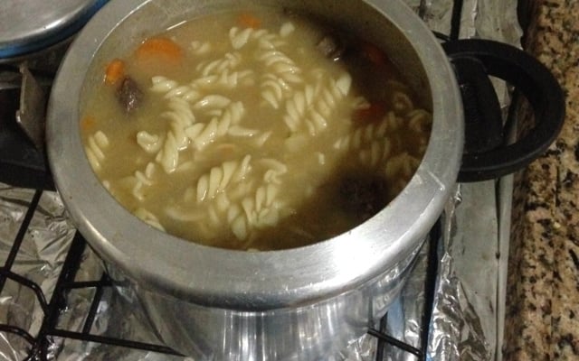 Sopa de legumes com carne