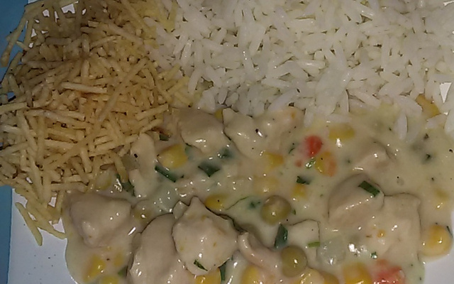 Filé de frango ao molho de requeijão