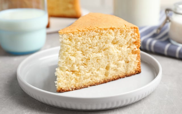 Bolo pão-de-ló tradicional