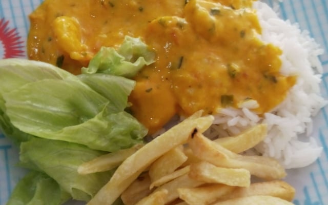 Camarão com leite de coco