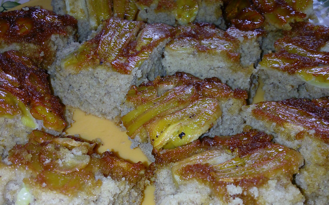 Bolo de banana com farinha de rosca