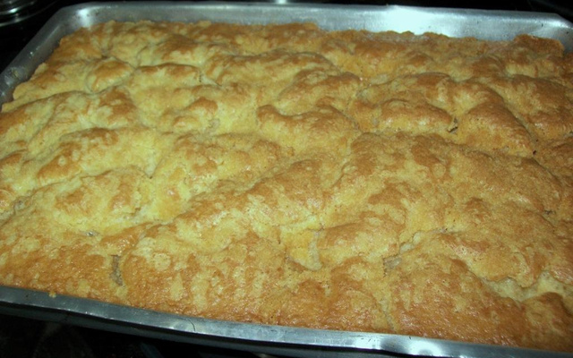 Cuca fácil, rápida e gostosa