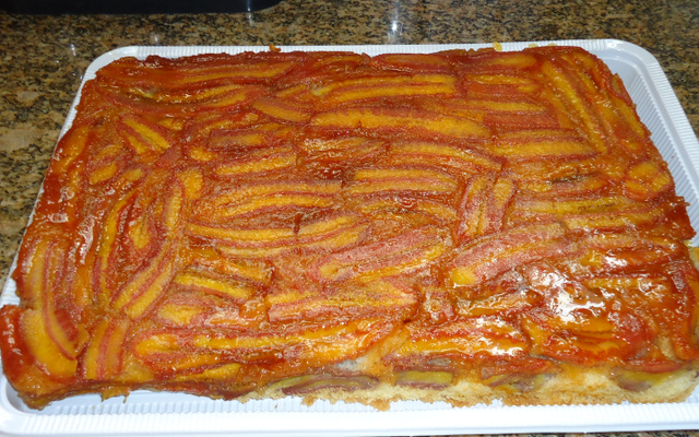 Bolo de bananas caramelizadas da Pri