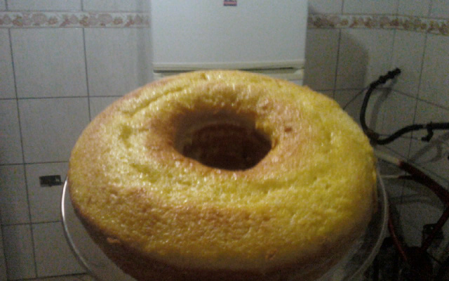 Bolo de laranja inteira