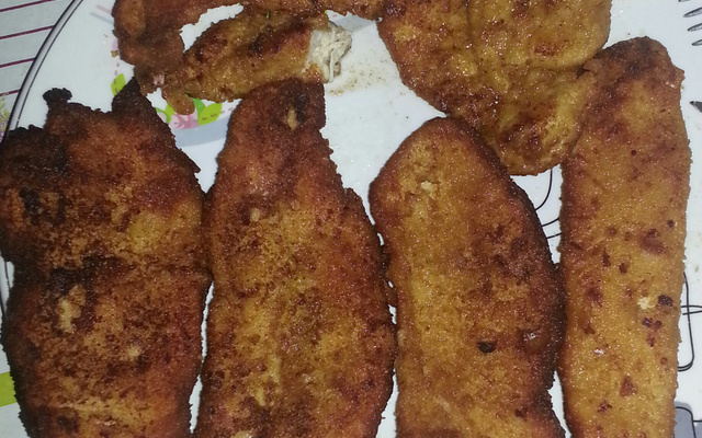 Filé diferente de peito de frango à milanesa