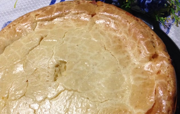 Torta de frango molhadinha do Clodoaldo