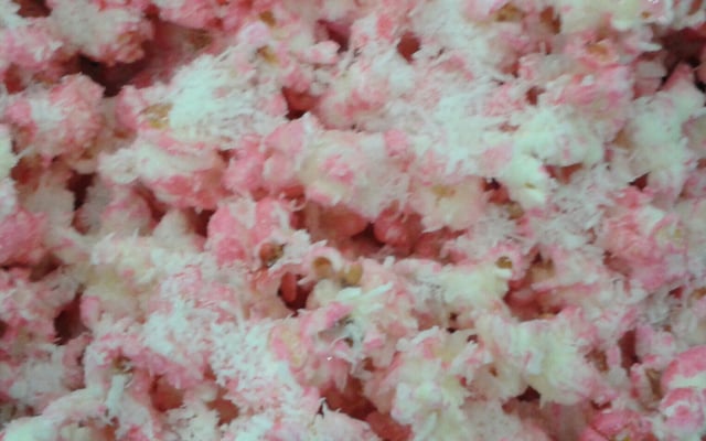 Pipoca doce vermelha