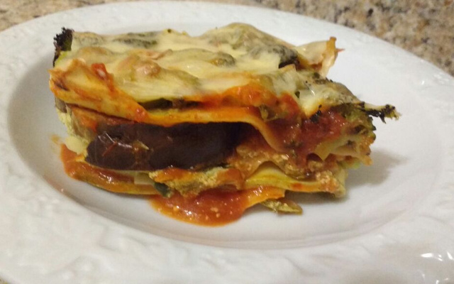 Lasanha de berinjela, abobrinha e brócolis