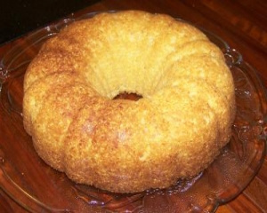 Bolo de milho com queijo, fácil sem erro
