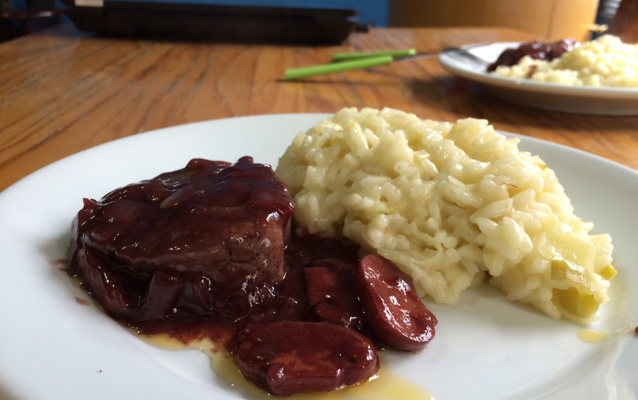 Filé ao molho madeira rápido e prático