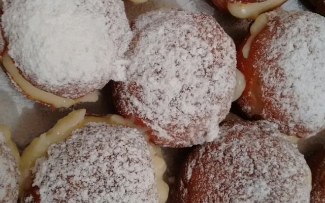 Sonho de creme (assado)