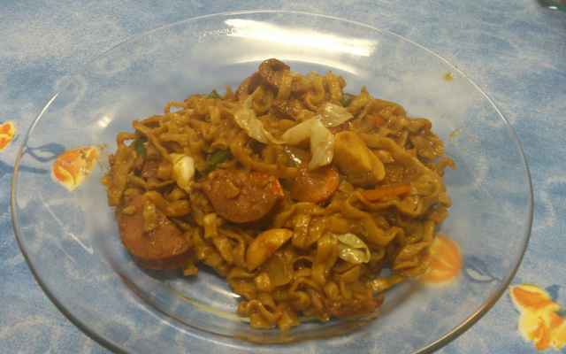 Yakissoba de Calabresa da Tatá
