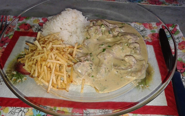 Estrogonofe de contra-filé