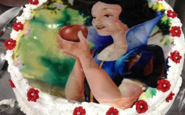 Bolo delicioso de mousse de maracujá