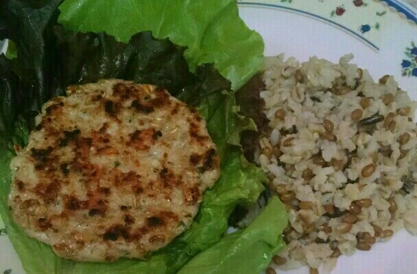 Hambúrguer de frango saudável da Tati