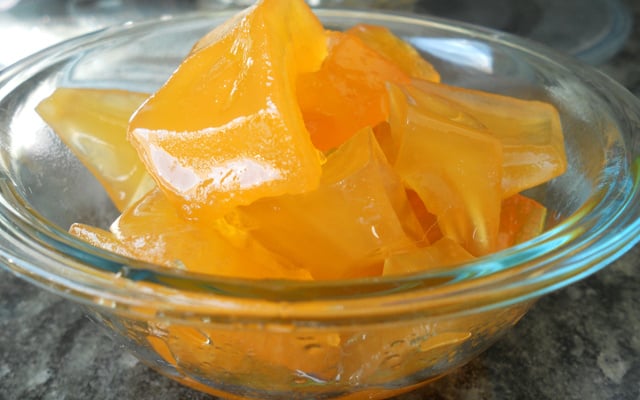 Doce de mamão verde em cubinhos