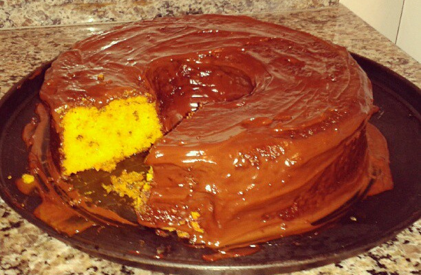 Bolo rico de cenoura