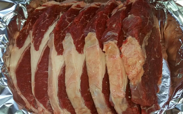 Filé de costela (entrecôte) no forno
