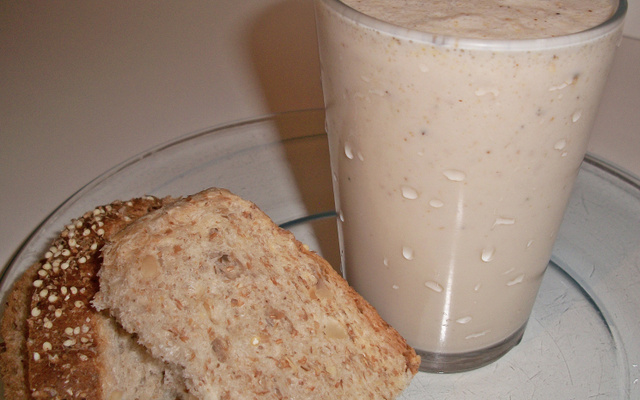Gelado de maçã com achocolatado, aveia e linhaça