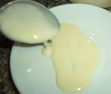 Leite condensado caseiro delicioso