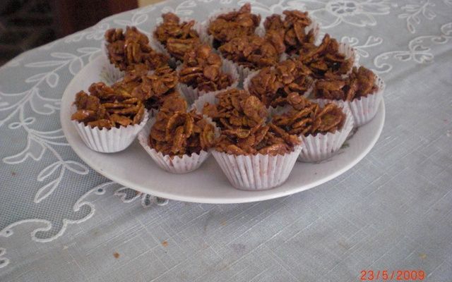 Docinho de corn flakes fácil