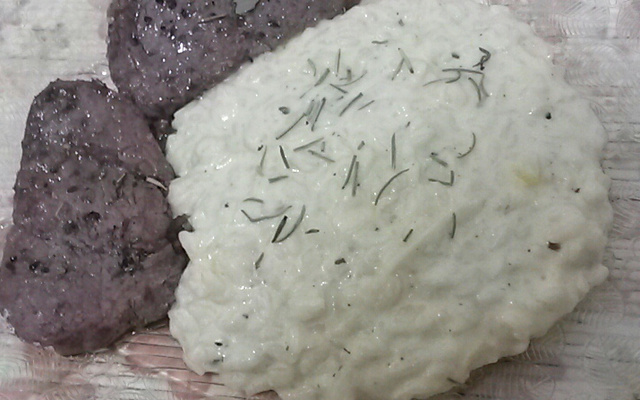 Risoto de limão com medalhão de filé mignon e shimeji