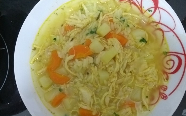 Canja de galinha rápida