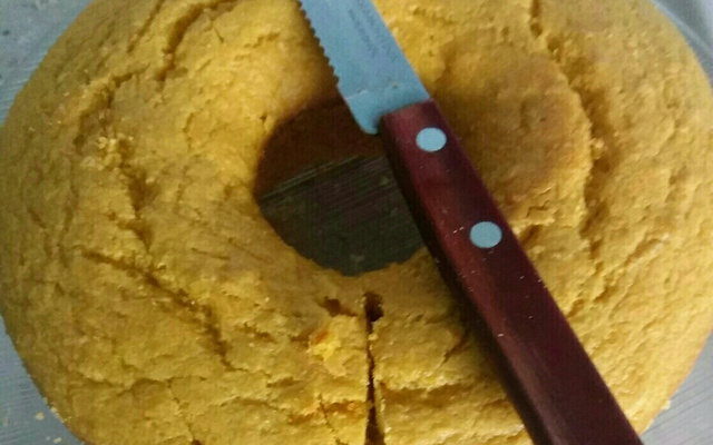 Bolo de milho sem leite com óleo de girassol