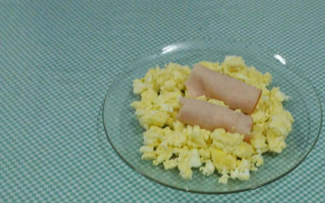 Ovos mexidos de café da manhã