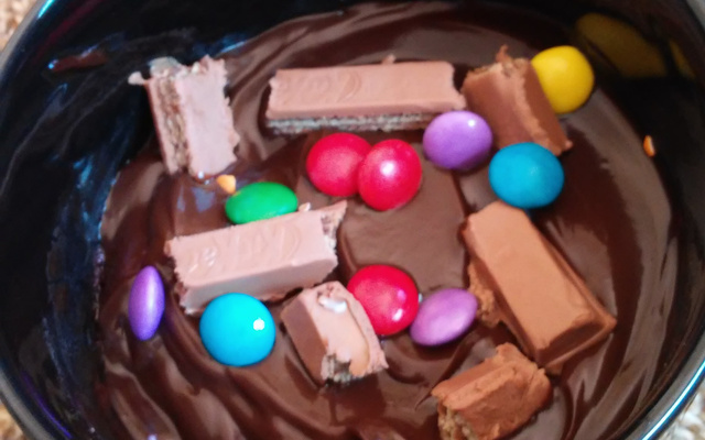 Bolo de caneca com danete