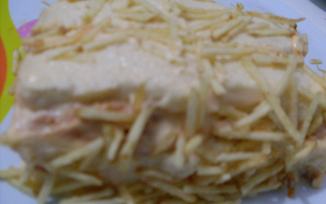 Torta de pão de forma com frango