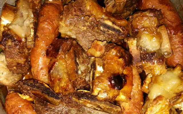 Costela com linguiça na panela de pressão