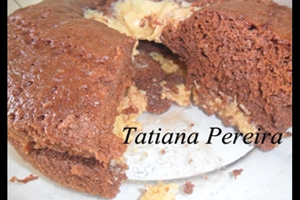 Bolo chocolate com beijinho expresso