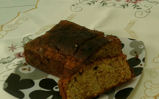 Bolo de aveia com maça (receita simples)