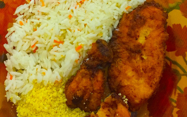 Frango empanado com maionese