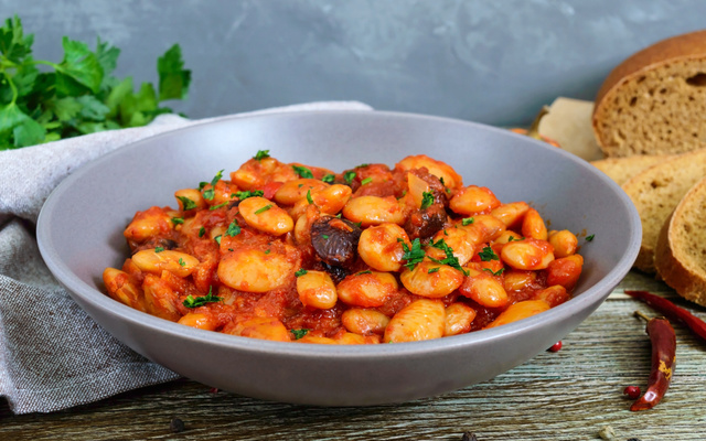 Feijão fava com açafrão