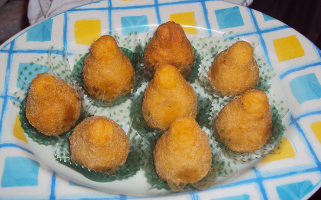Coxinha de galinha deliciosa da Vovó Cely