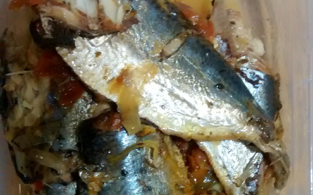 Escabeche de sardinha (tipo enlatada)