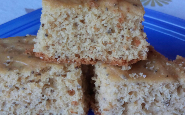 Bolo de farinha de jatobá com iogurte