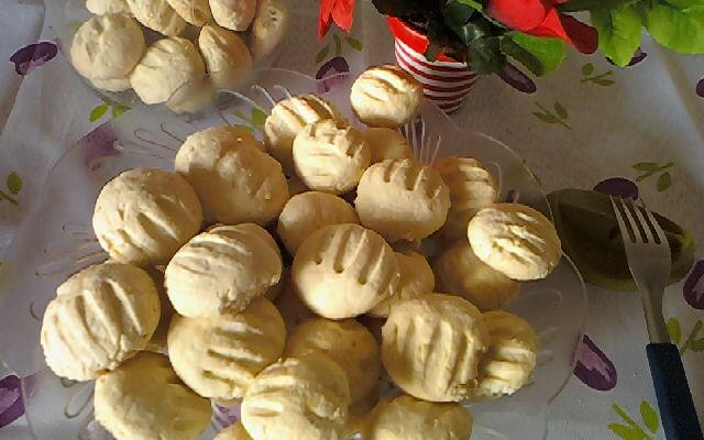 Biscoitos de polvilho doce (igual sequilhos)