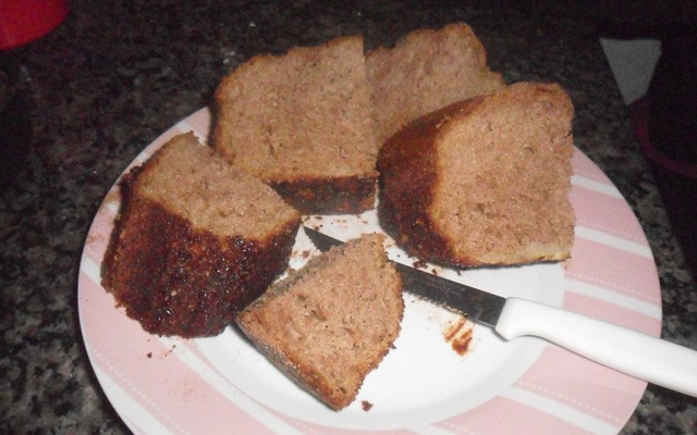 Bolo de banana super fácil e delicioso