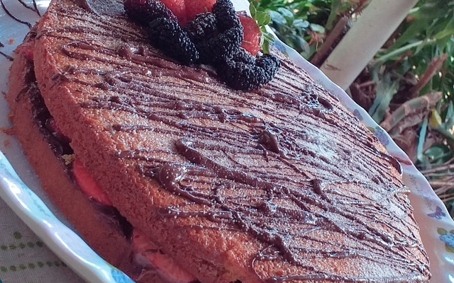 Naked Cake de baunilha com negresco